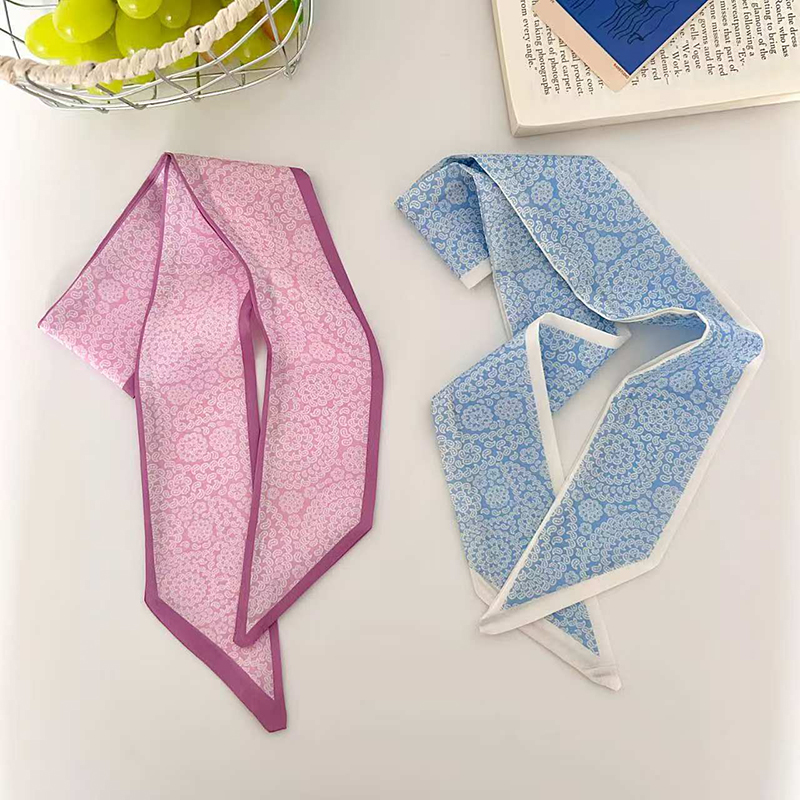Nuovo Arrivo 2026: Sciarpa in  - Ascot Neck Scarf recensione e prezzo