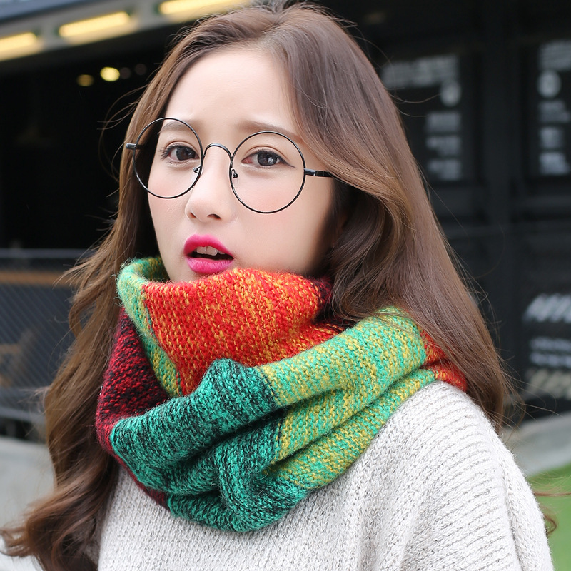 Sciarpe Infinity lavorate a ma - Infinity Scarf Knit recensione e prezzo