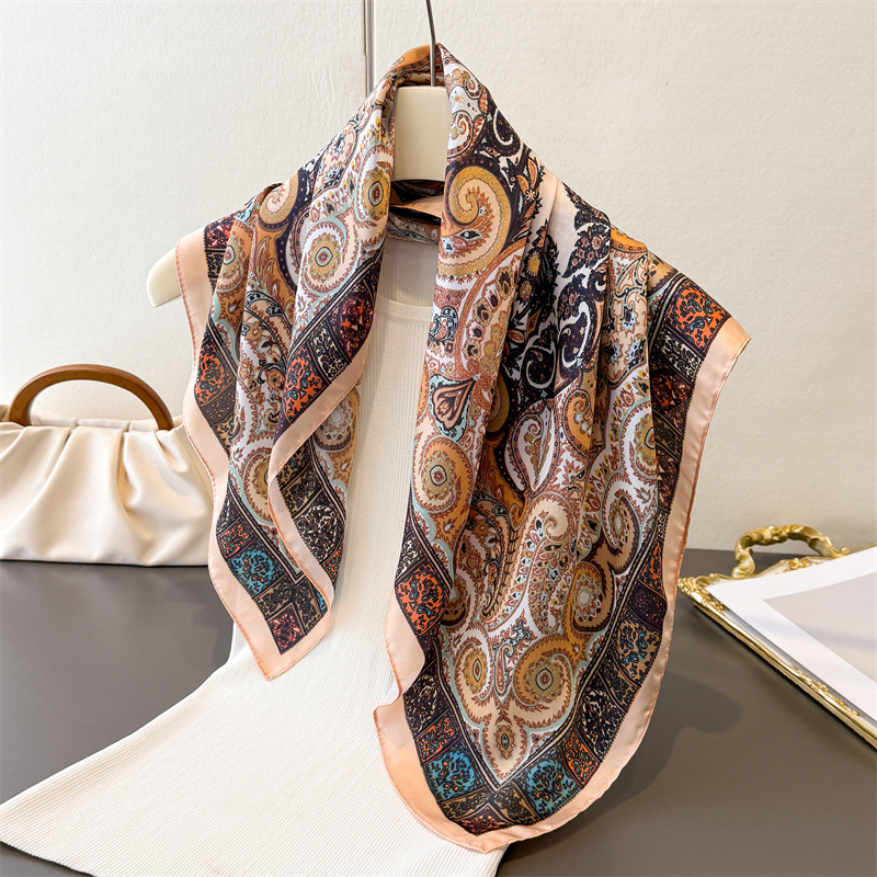 Sciarpa Sottile Vintage in Ras - Face Scarf Mask recensione e prezzo